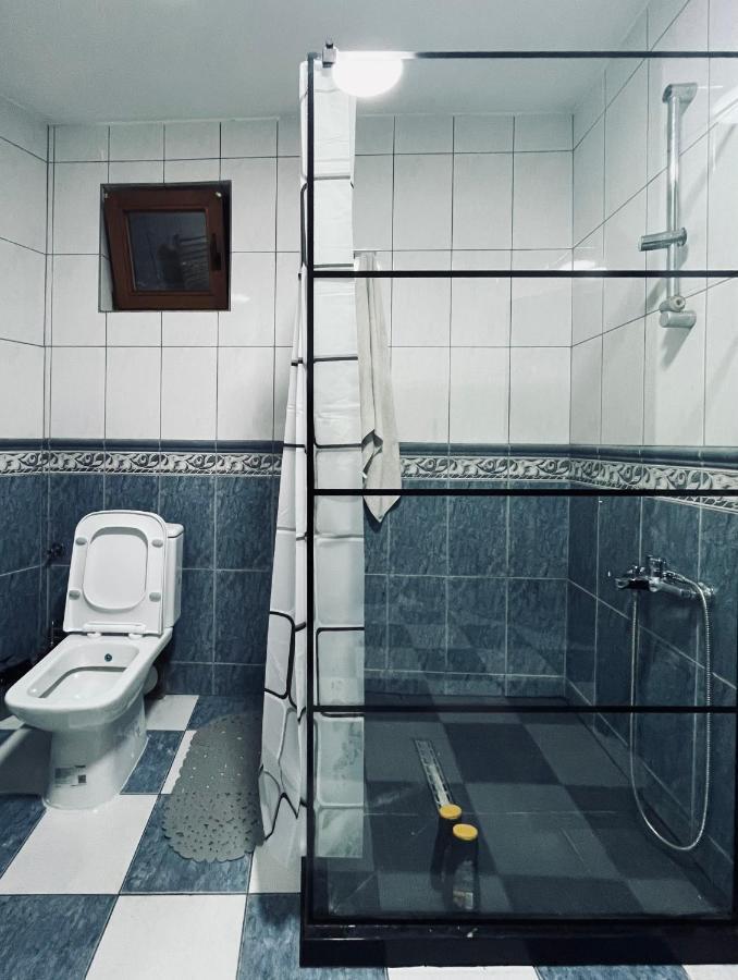 Hostel Prishtina Backpackers プリシュティナ エクステリア 写真
