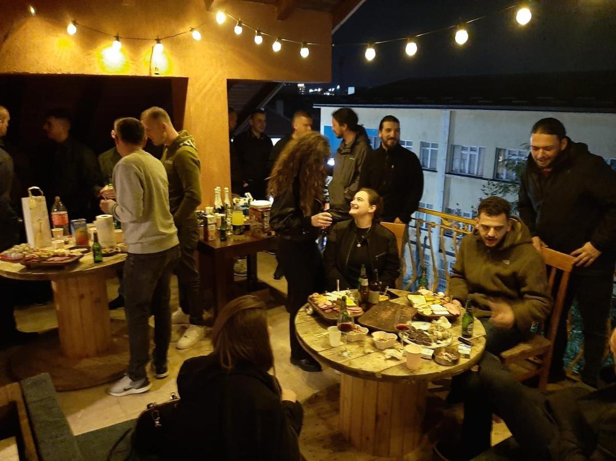 Hostel Prishtina Backpackers プリシュティナ エクステリア 写真