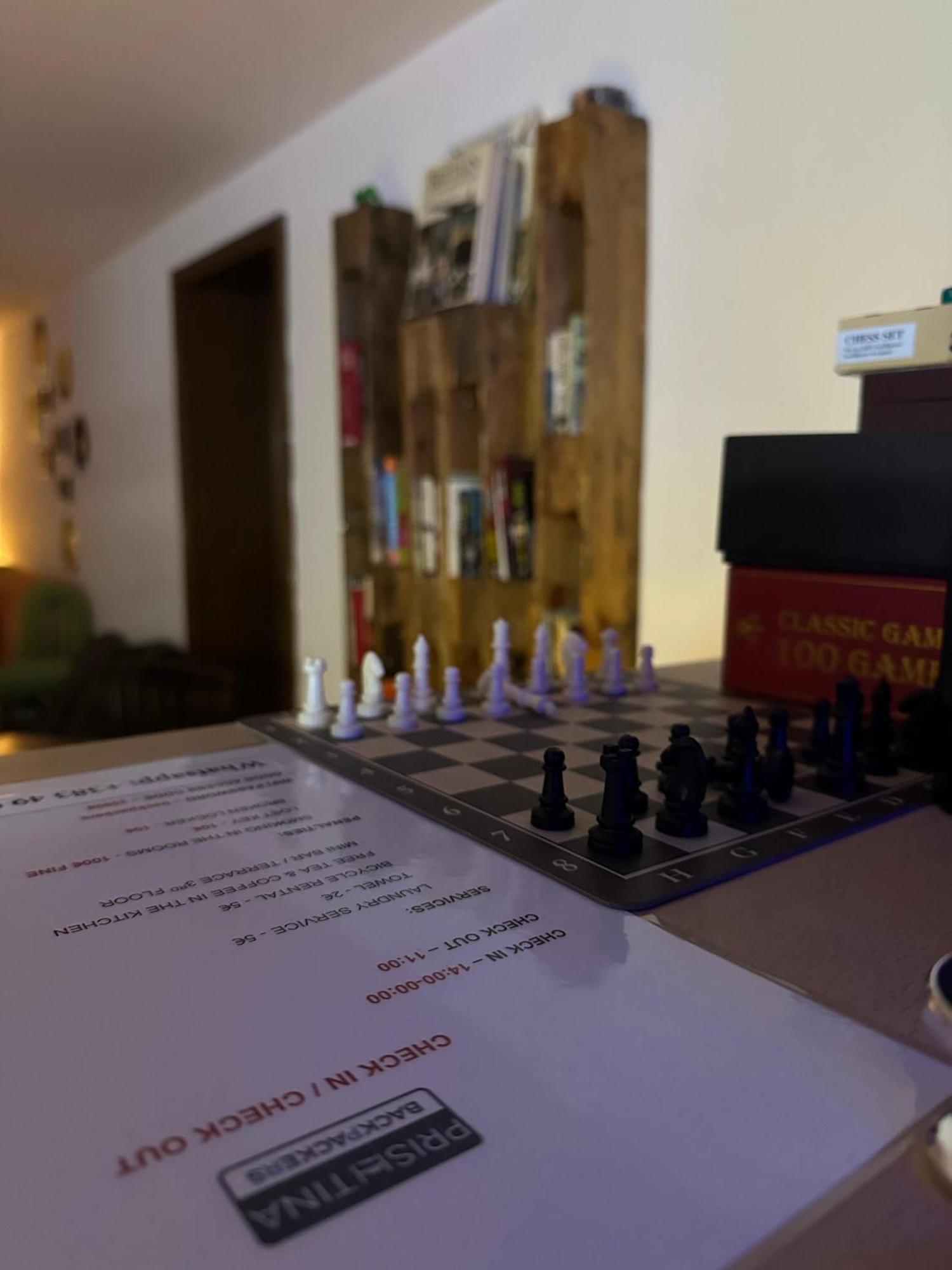 Hostel Prishtina Backpackers プリシュティナ エクステリア 写真